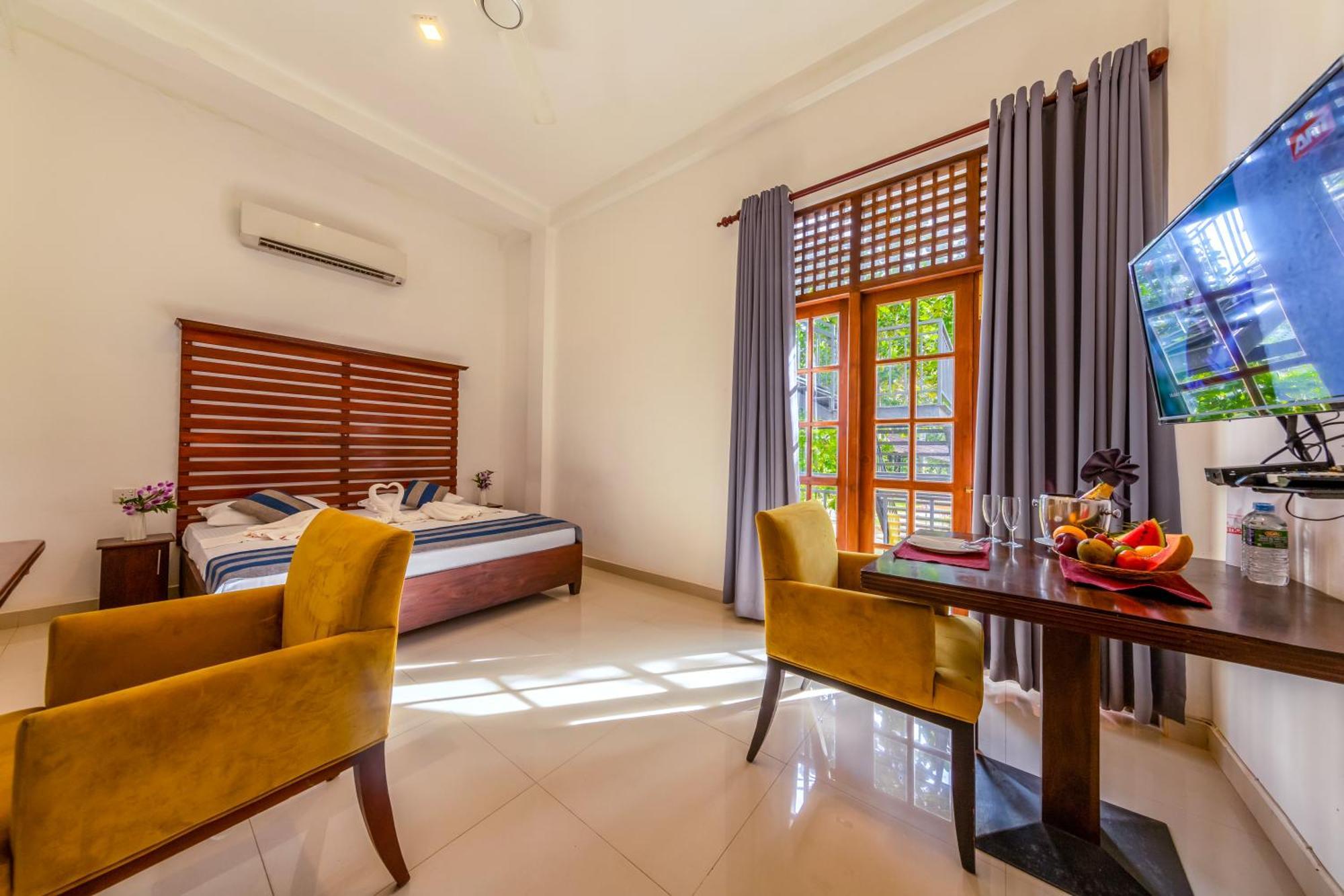 Owinmo Hotel & Reception Hall Galle Esterno foto